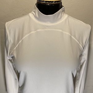 Nike Golf Dri-Fit Women’s Medium (8-10) Long Sleeve Athletic Shirt Turtle Neck